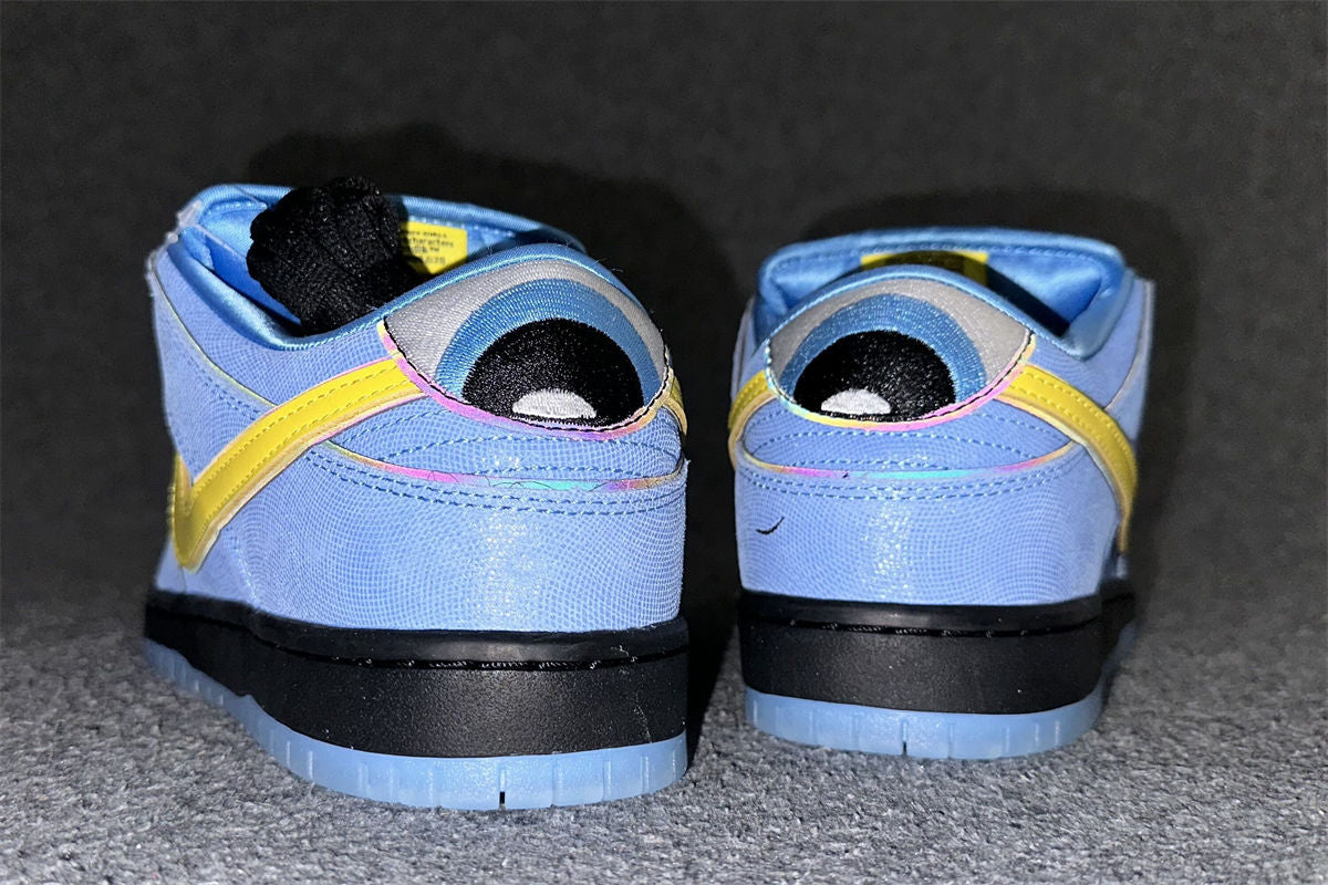 The Powerpuff Girls x Dunk Low Pro SB QS 'Bubbles'