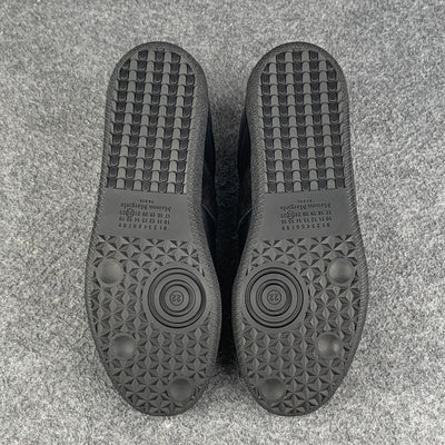 Maison Margiela Replica 'Black'