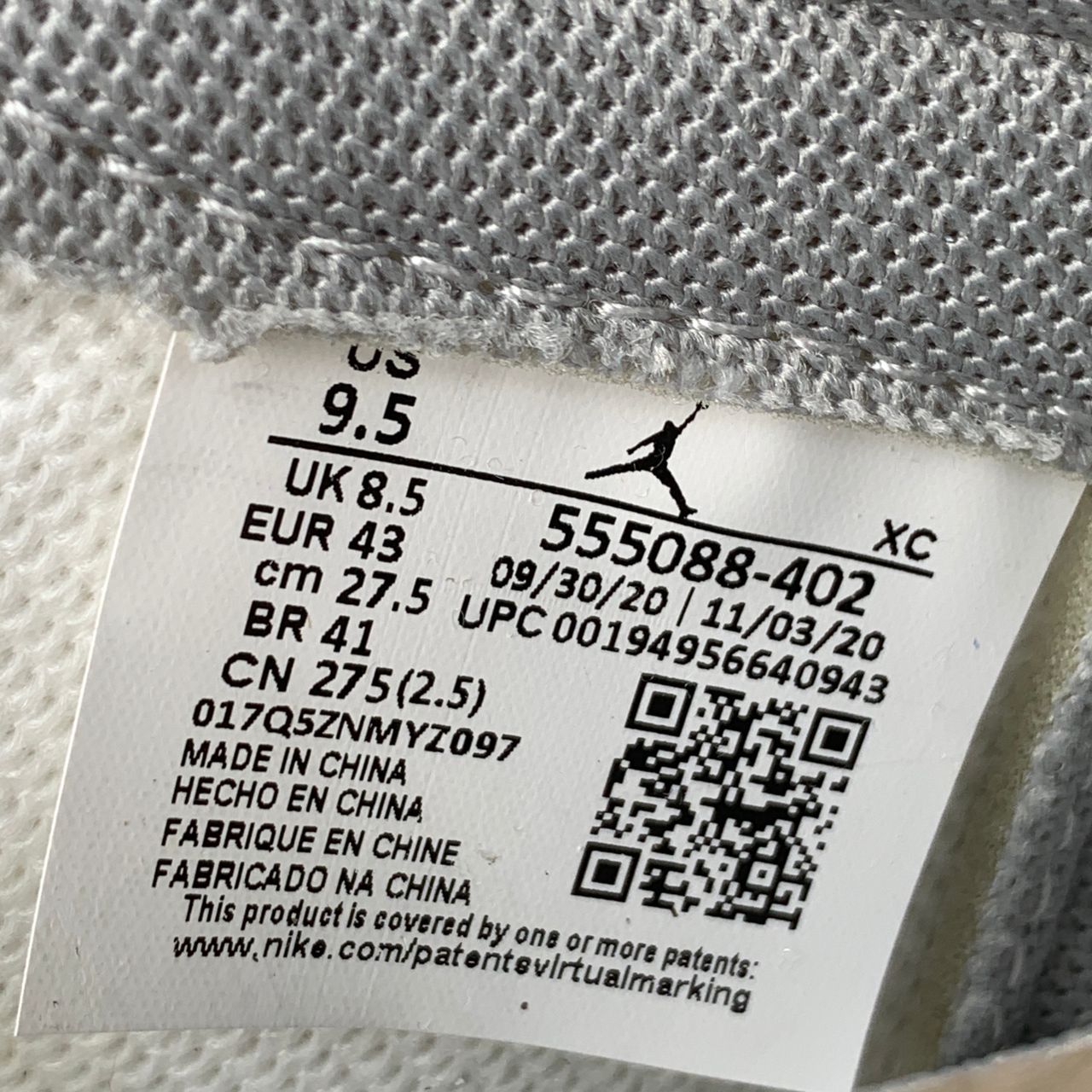 Jordan 1 Retro High OG Hyper Royal