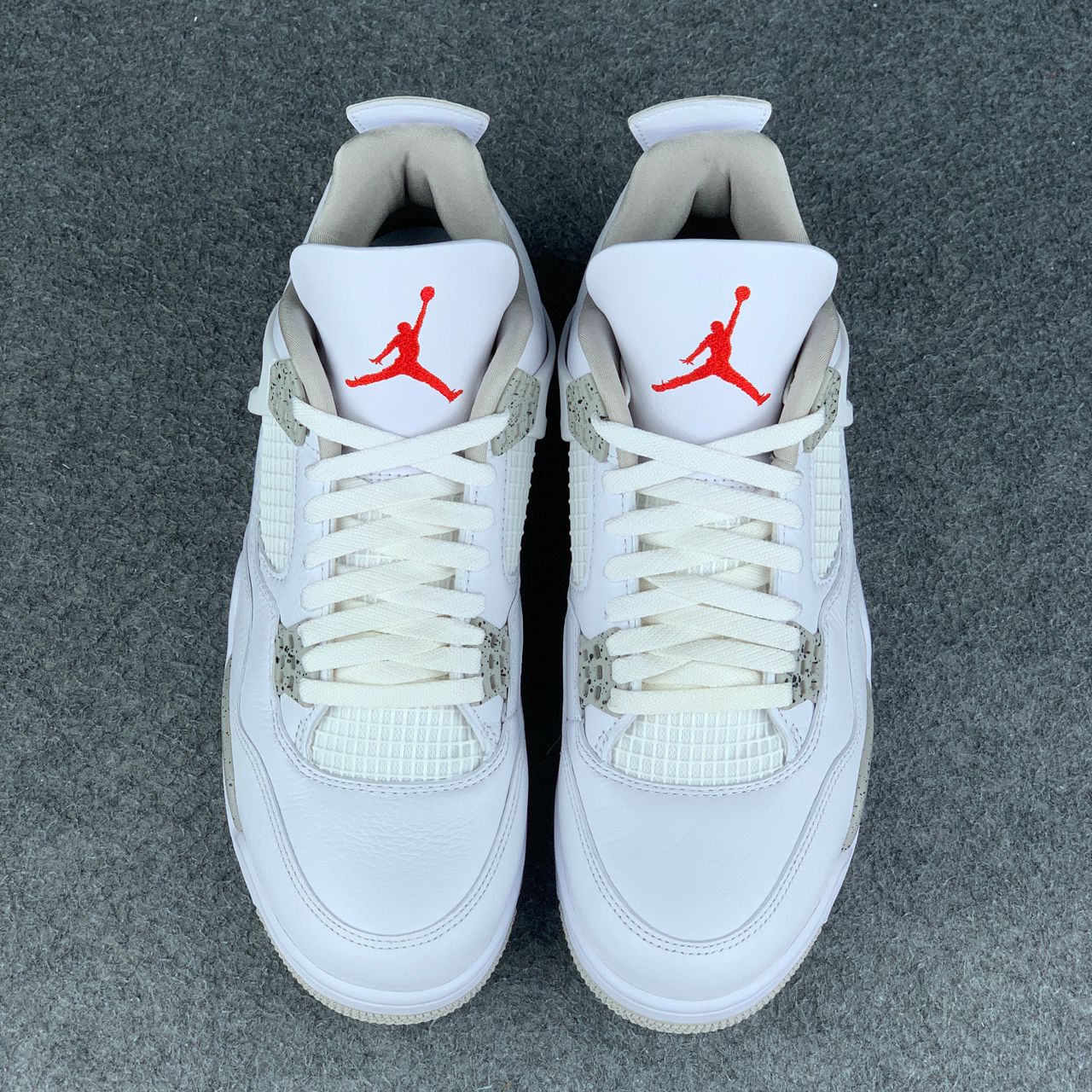 Air Jordan 4 Retro 'White Oreo'