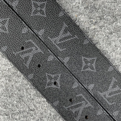 LV Initiales 40mm Belt ‘Matte Black’