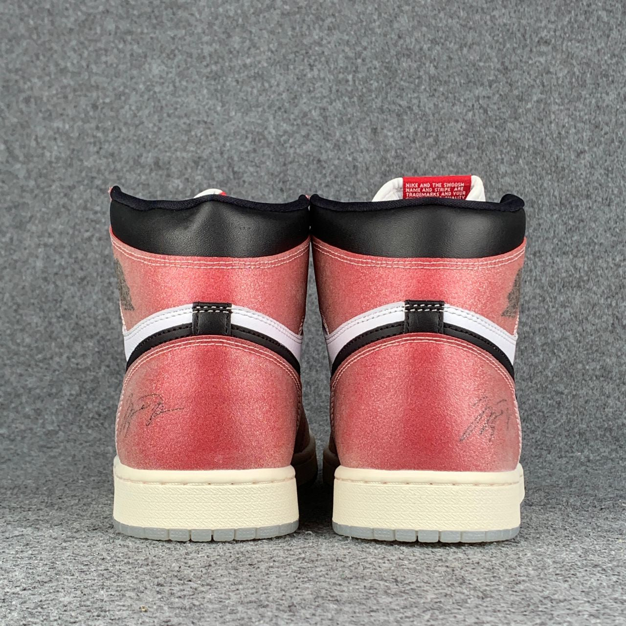 Trophy Room x Air Jordan 1 High OG SP 'Chicago'