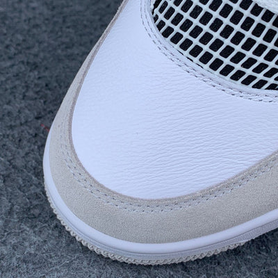 Air Jordan 4 Retro 'Militair Zwart' 