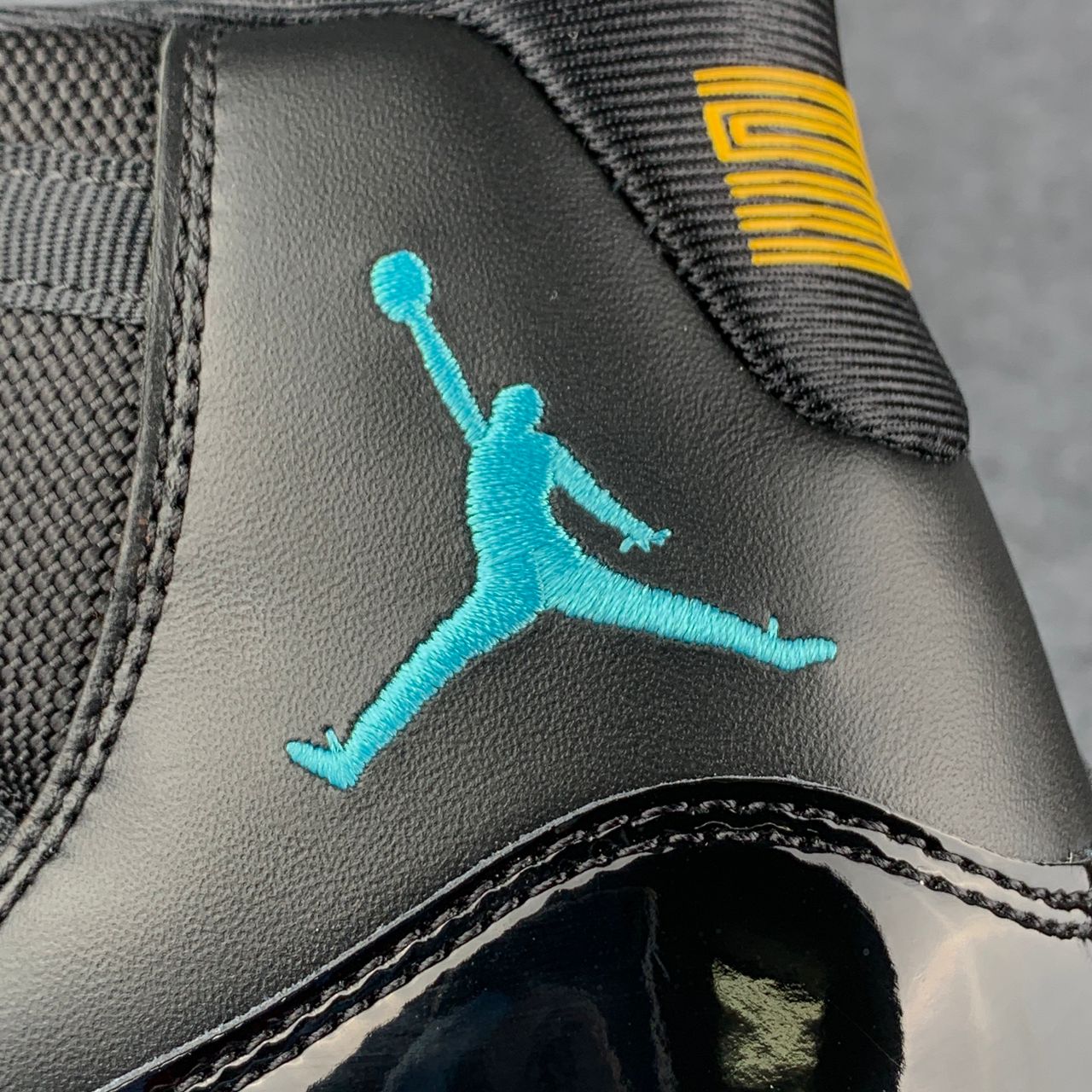 Air Jordan 11 Retro 'Gamma Blue'