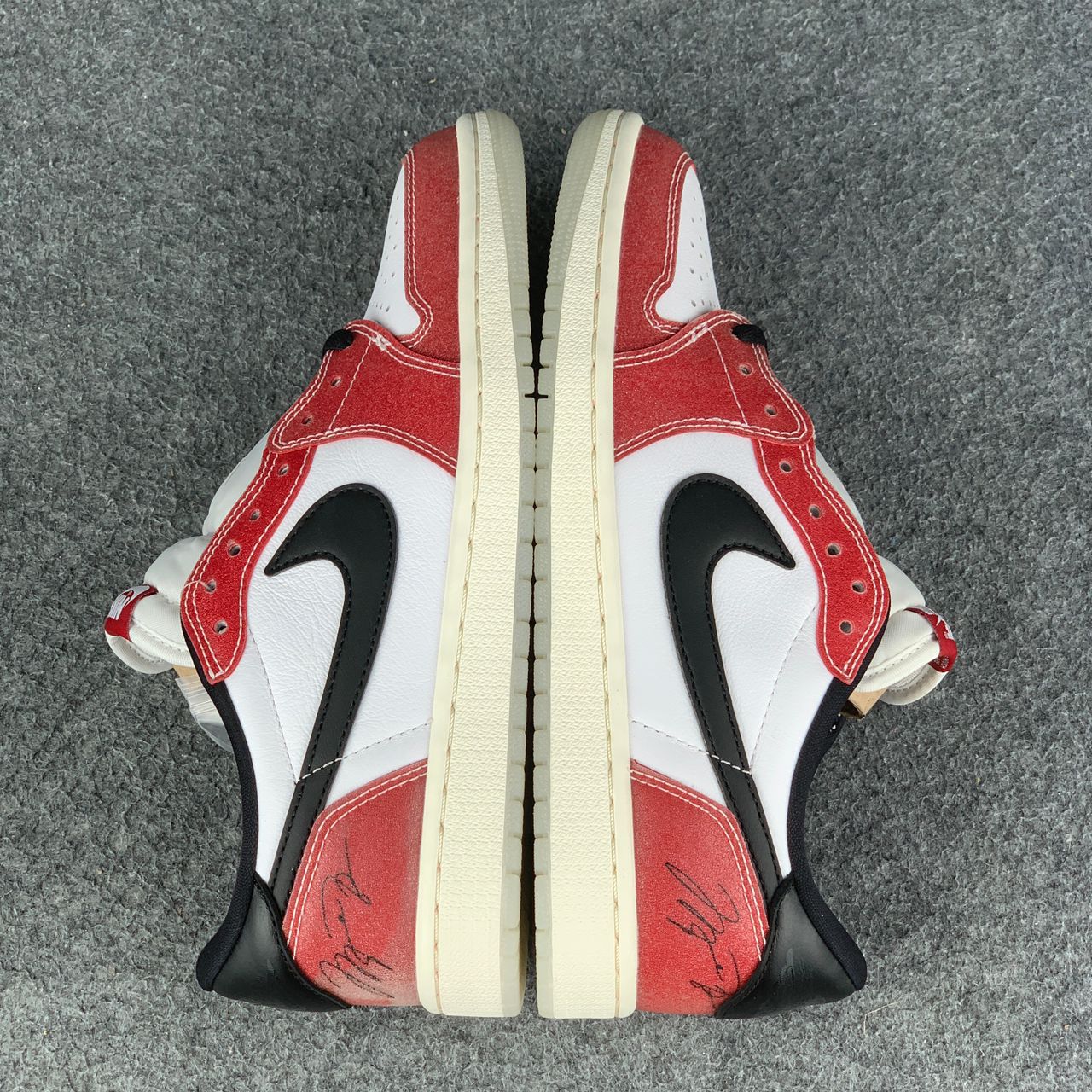 (Custom) Trophy Room x Air Jordan 1 Retro Low OG SP