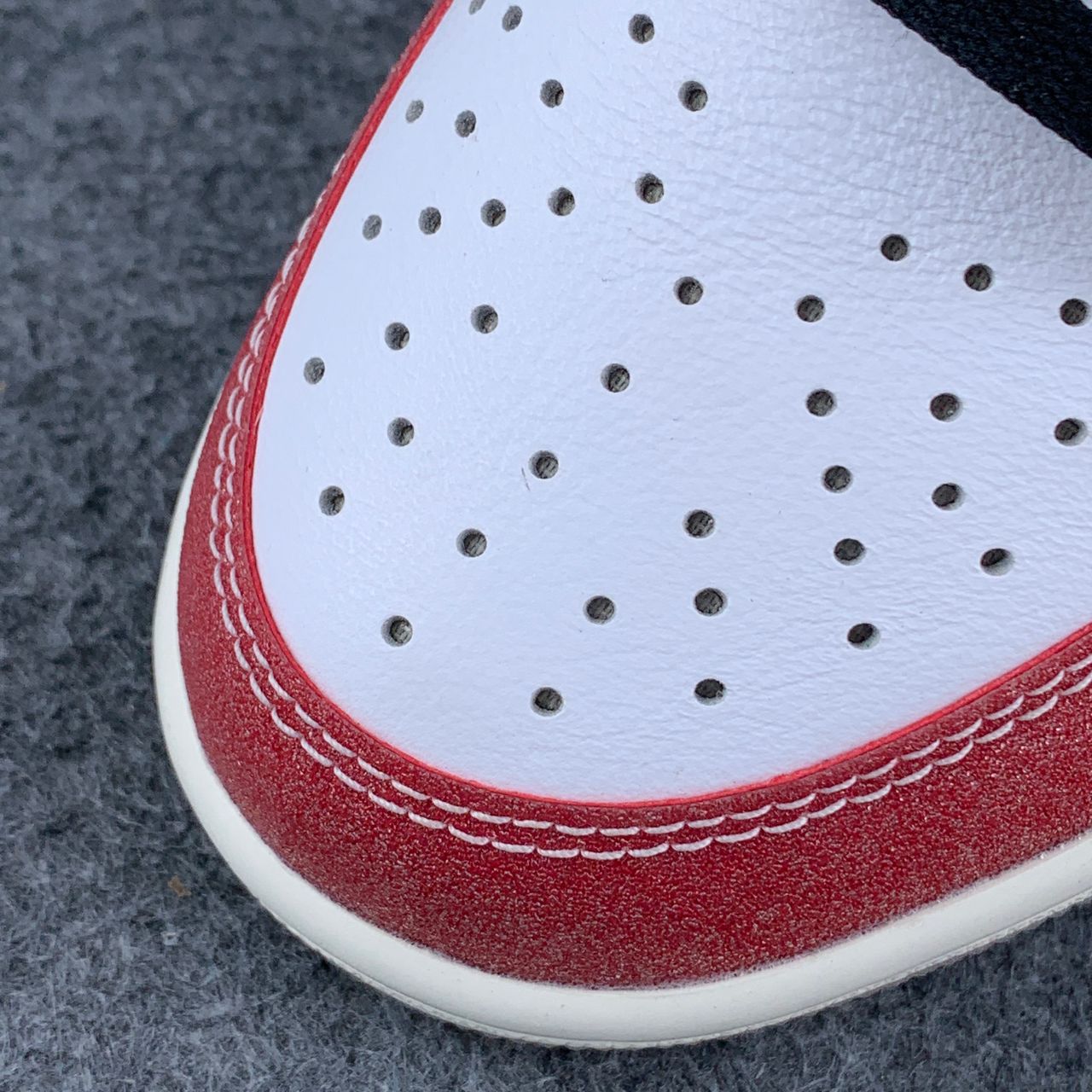 (Custom) Trophy Room x Air Jordan 1 Retro Low OG SP