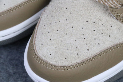 size? x Dunk Low 'Dark Driftwood'