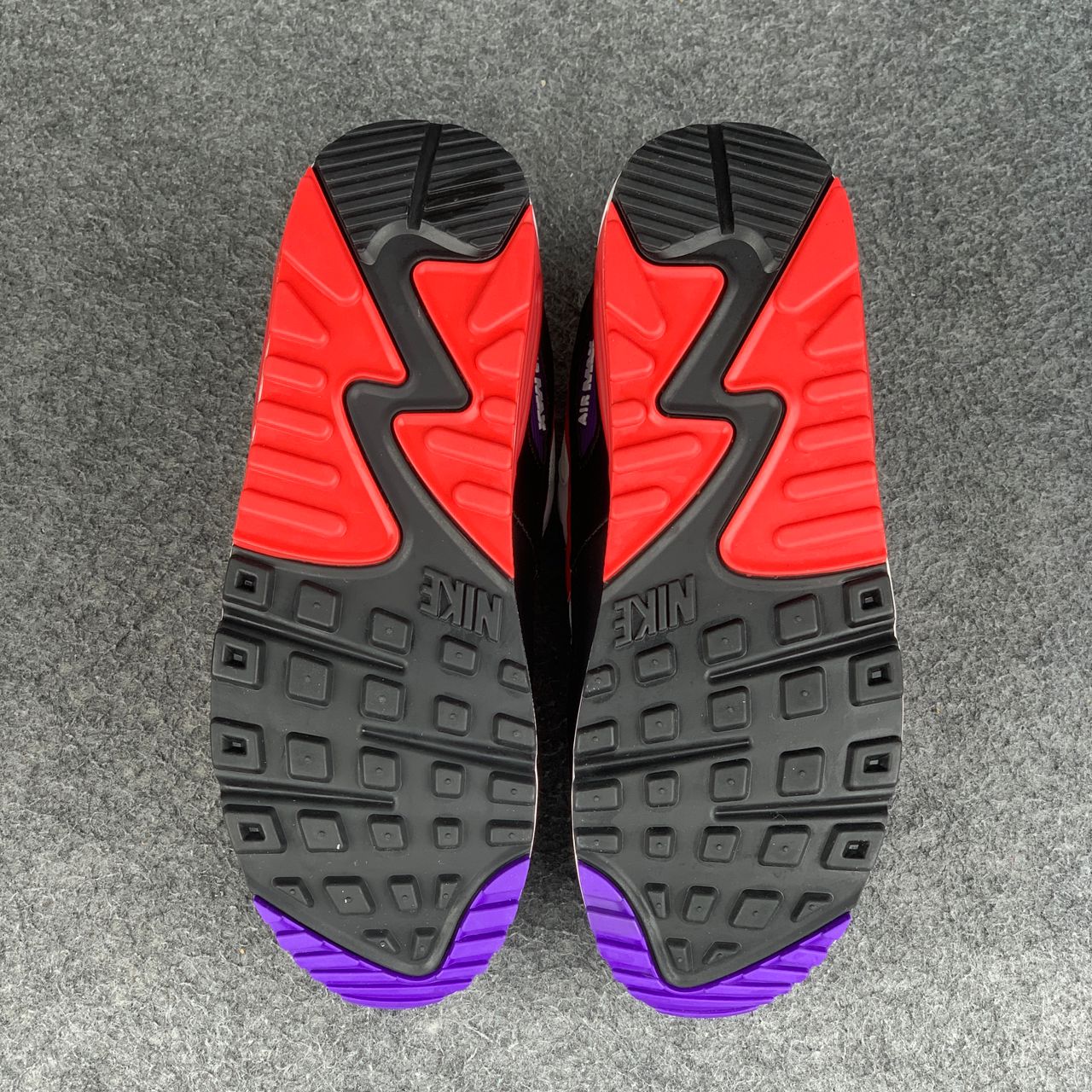 Nike Air Max 90 Essential 'Raptors'