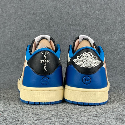 Fragment Design x Travis Scott x Air Jordan 1 hinten niedrig