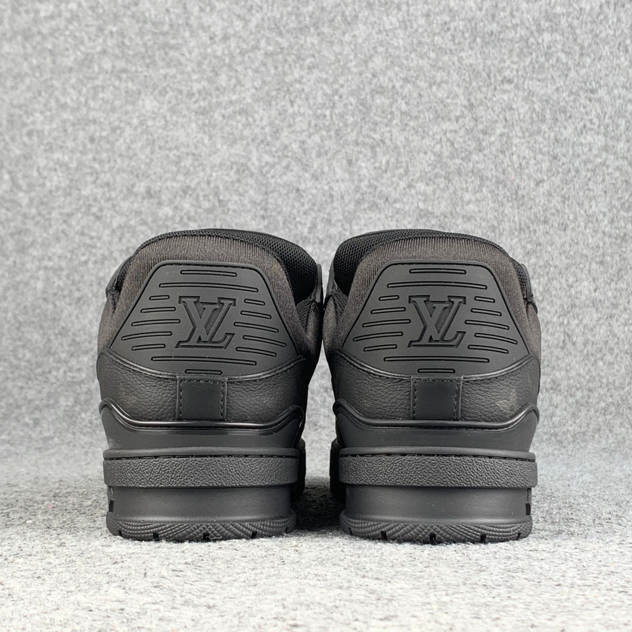 LV Trainer 'Black Monochrome'