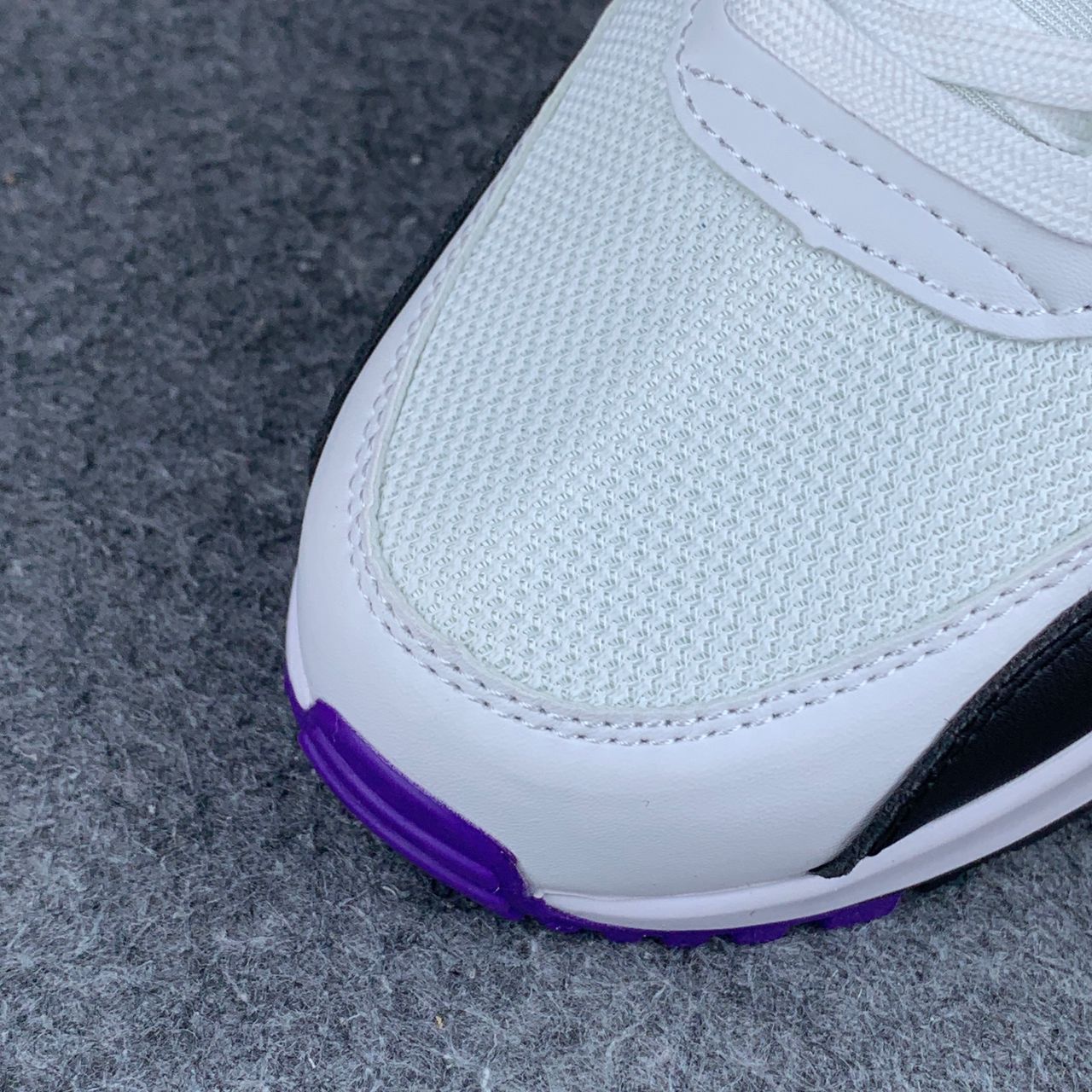 Nike Air Max 90 Essential 'Raptors'