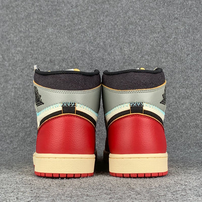 Union LA x Air Jordan 1 Retro High OG SP 'Chicago Shadow'