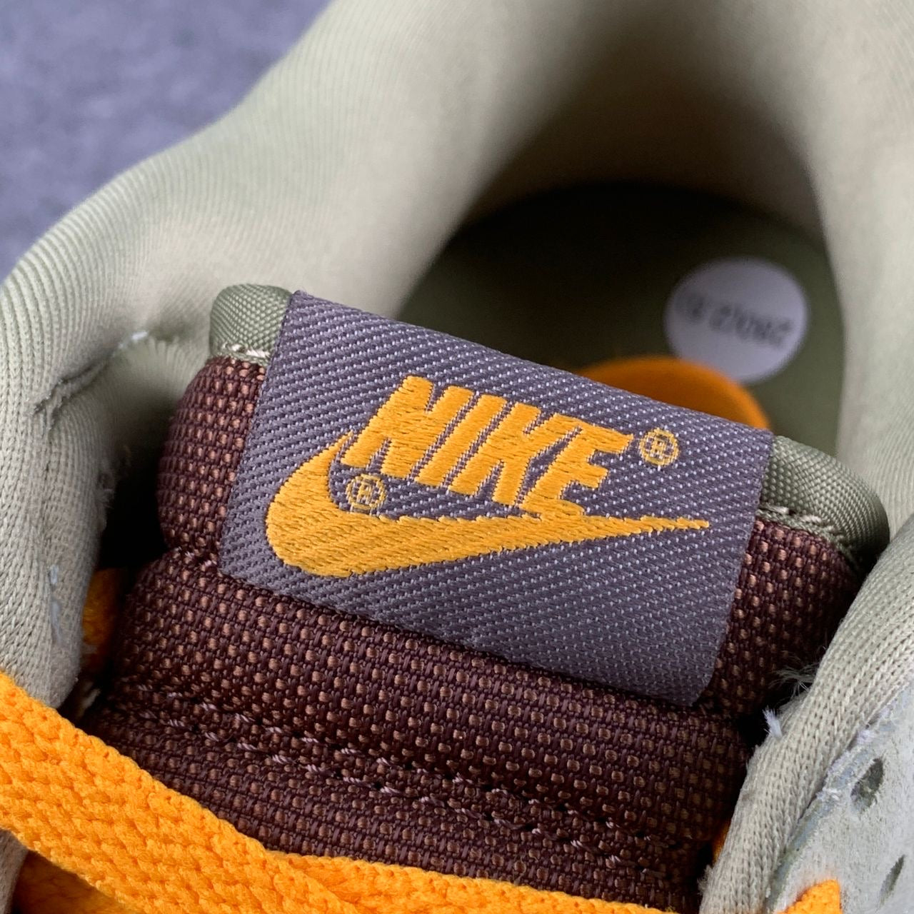 Dunk Low 'Dusty Olive'