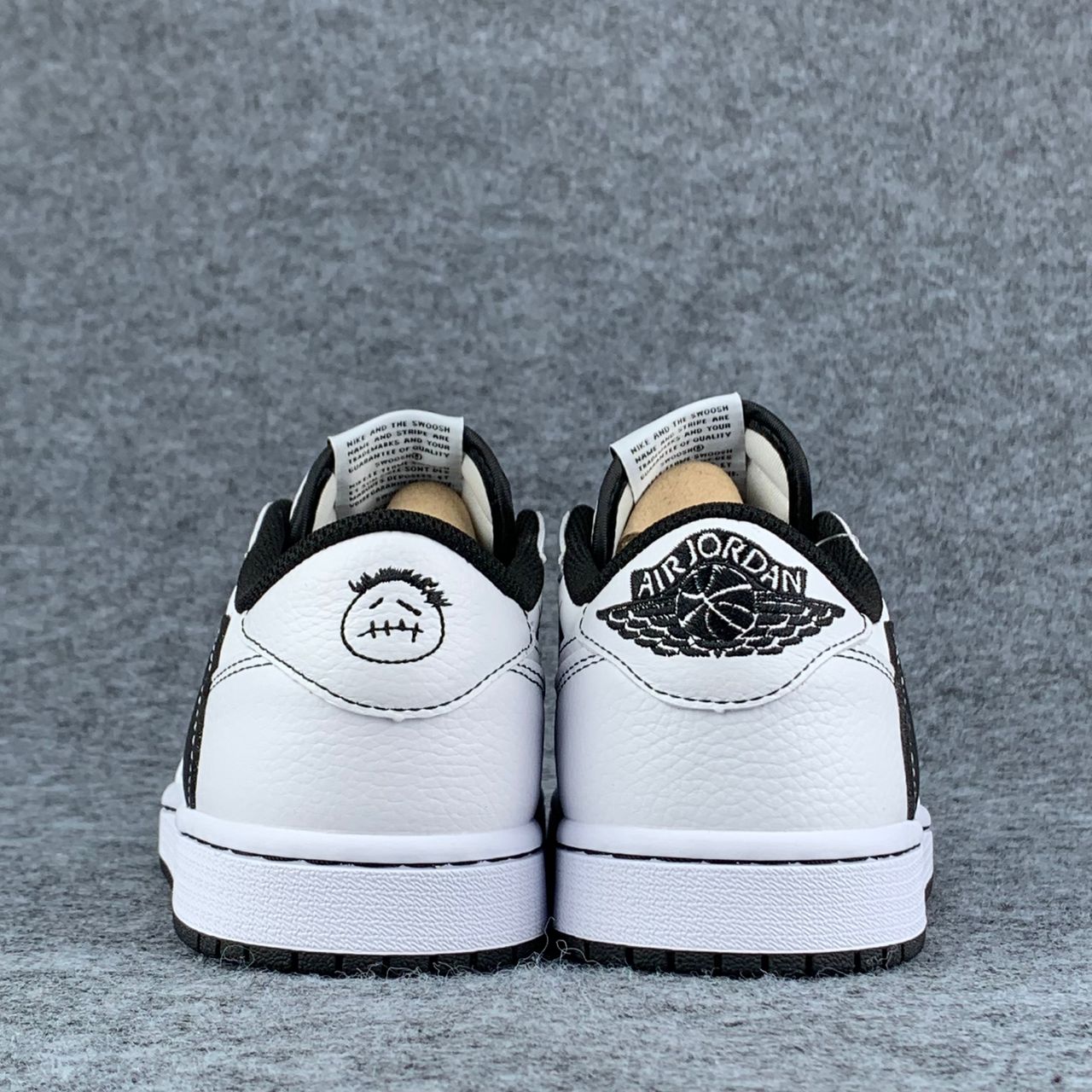 Custom Travis Scott x Air Jordan 1 Low “Phantom Stitch” – Prsnlplg