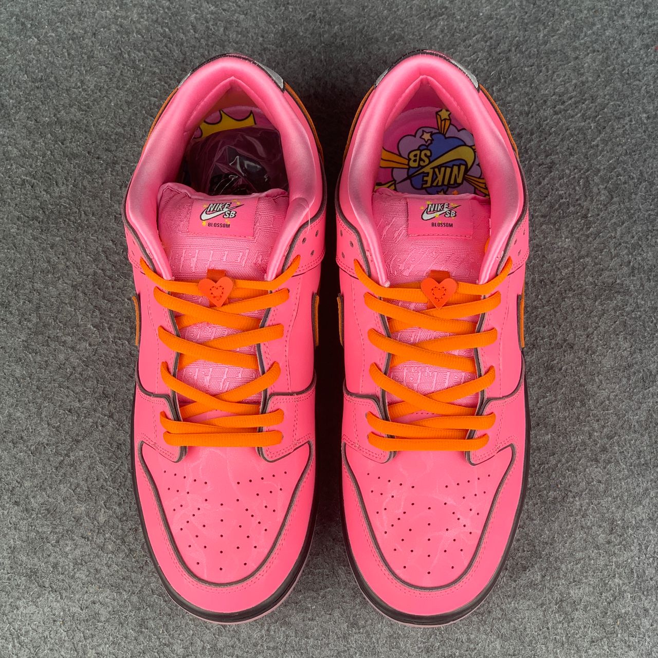The Powerpuff Girls x Dunk Low Pro SB QS 'Blossom'
