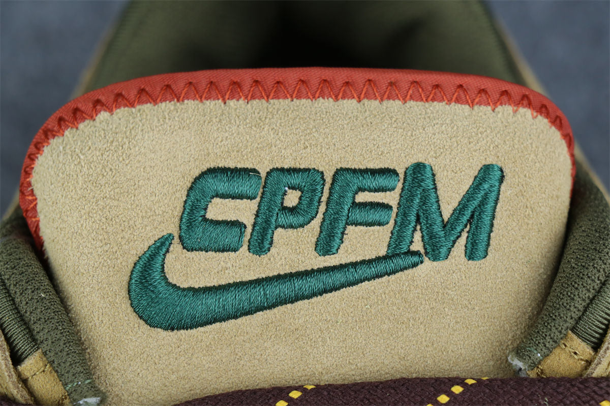 Cactus Plant Flea Market x Dunk Low SP 'Tan Mossy Green