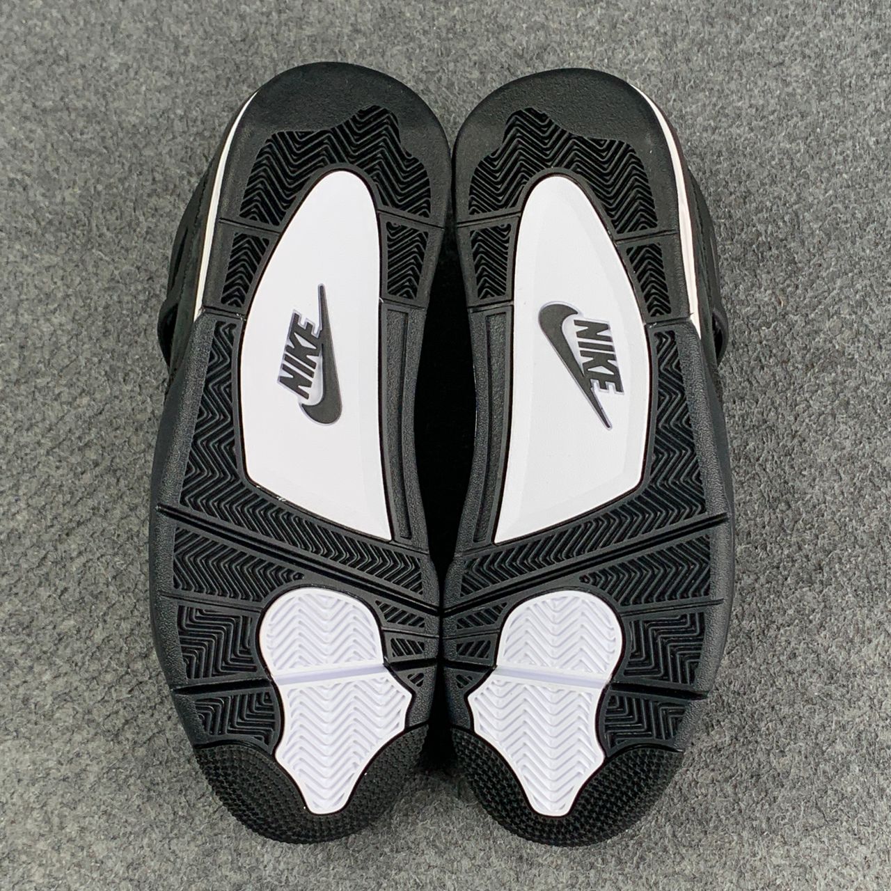 (Custom) Jordan 4 Retro OG SP Brick by Brick “Black”