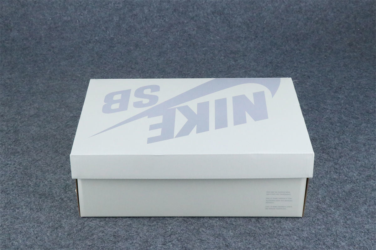 Supreme x Nike Dunk Low SB 'Black'