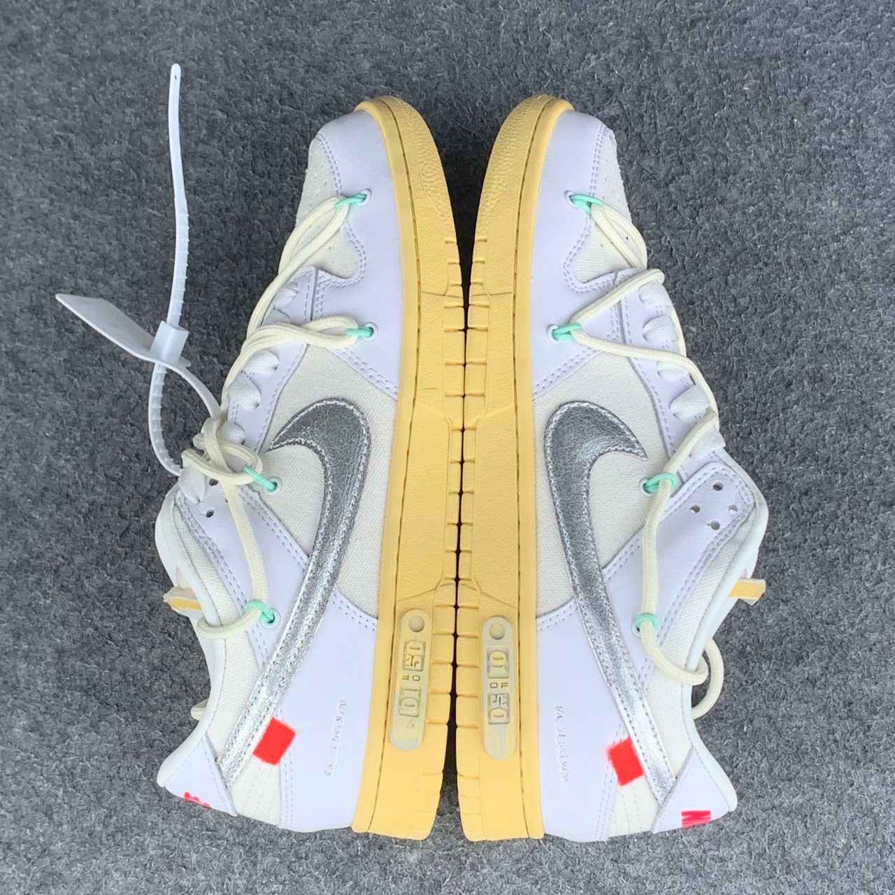 Off-White x Nike Dunk Low 'Lot 01 of 50'