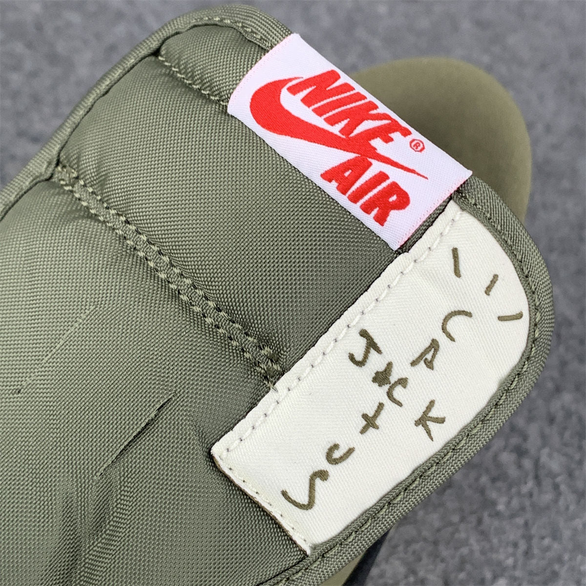 Travis Scott x Air Jordan 1 Retro Low OG SP 'Reverse Olive / Medium Olive' (B-GRADE VERSION)