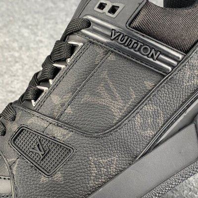 LV Trainer 'Black Monochrome'