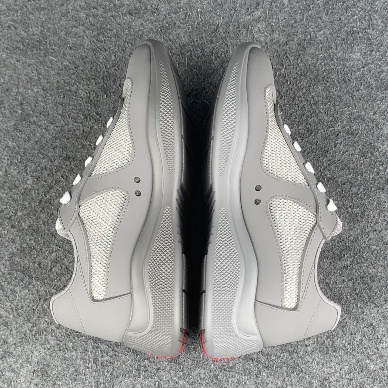 Prd America's Cup 'Soft Rubber - Steel Grey'