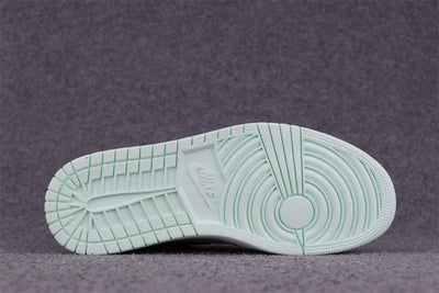 Air Jordan 1 Retro High OG NRG 'Igloo'