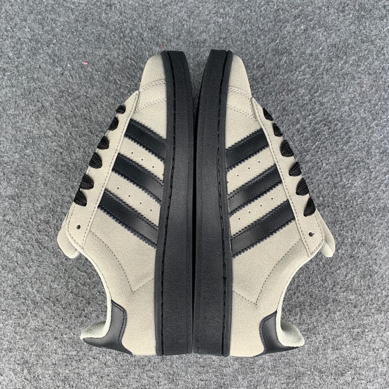 Campus 00s 'Silver Pebble Black' Prsnlplg Campus 00s 'Silver Pebble Black' Prsnlplg