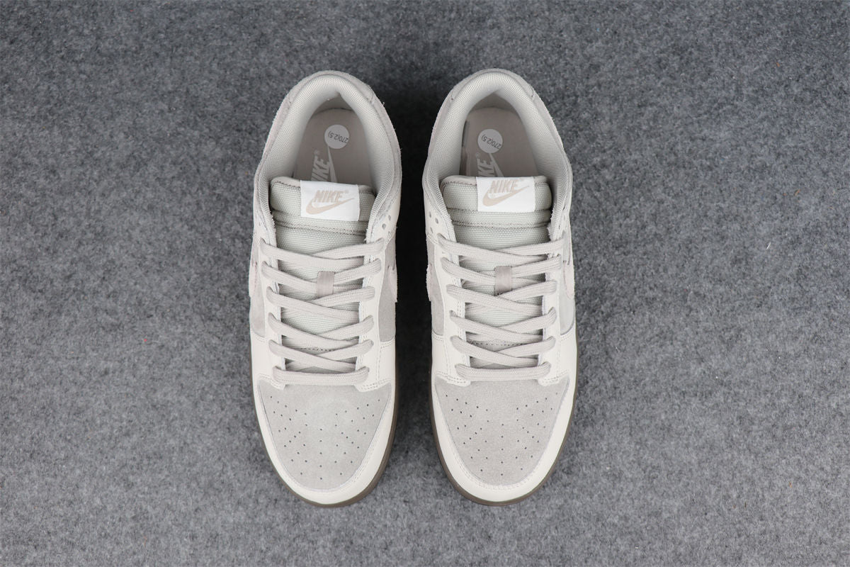 Dunk Low 'Ironstone'