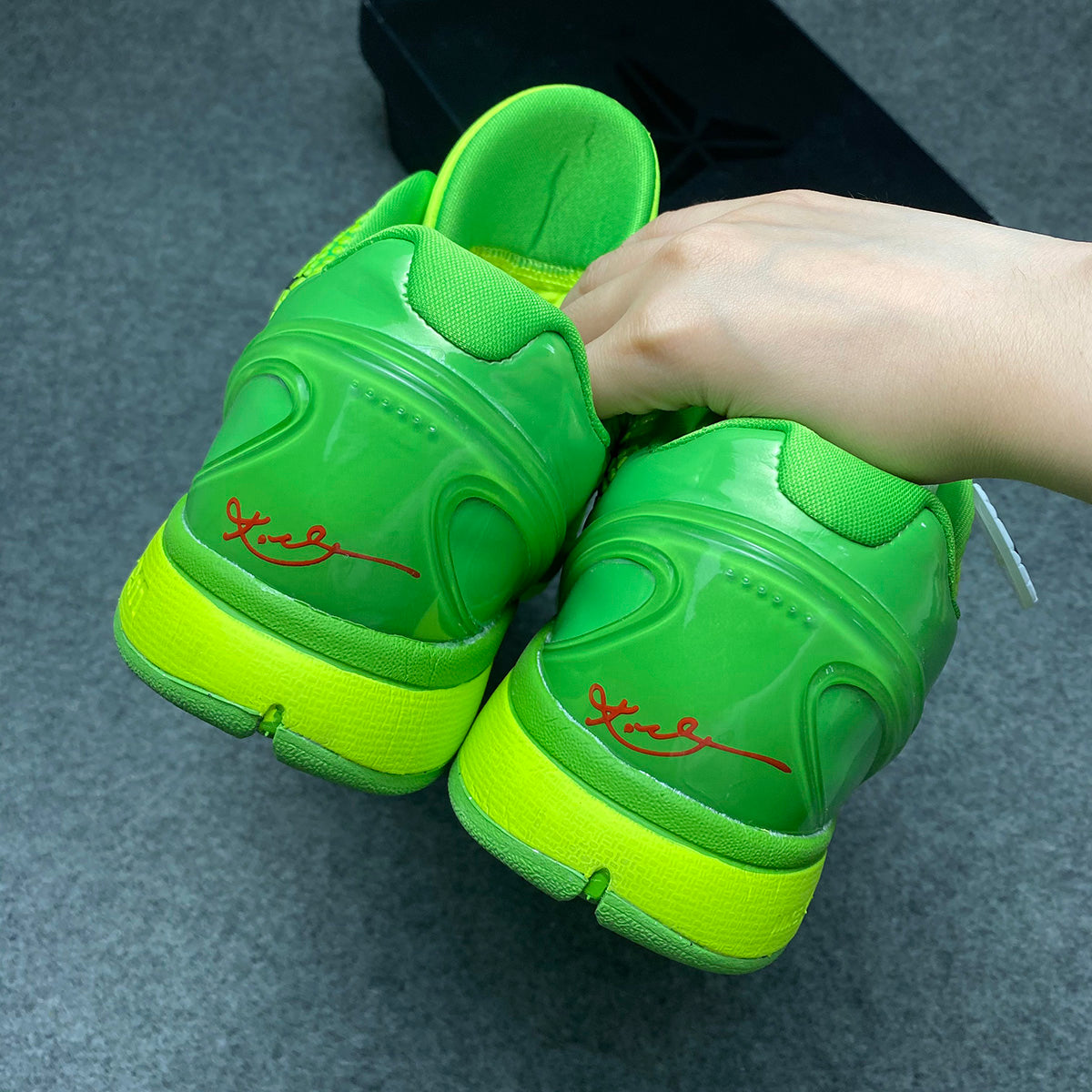 Zoom Kobe 6 Protro 'Grinch'