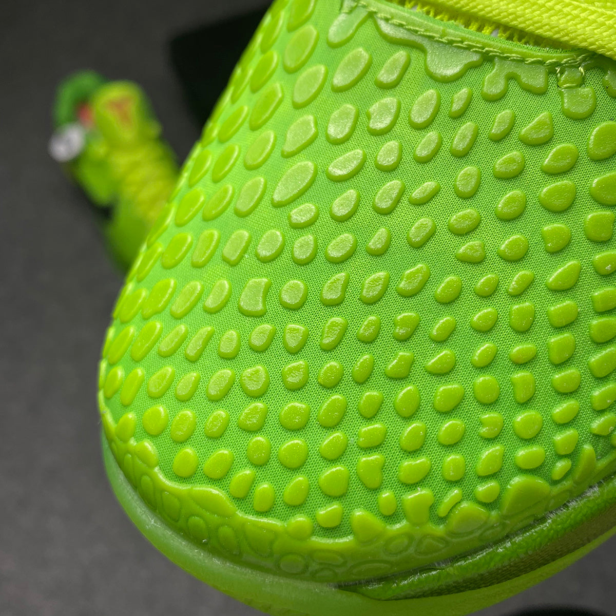 Zoom Kobe 6 Protro 'Grinch'