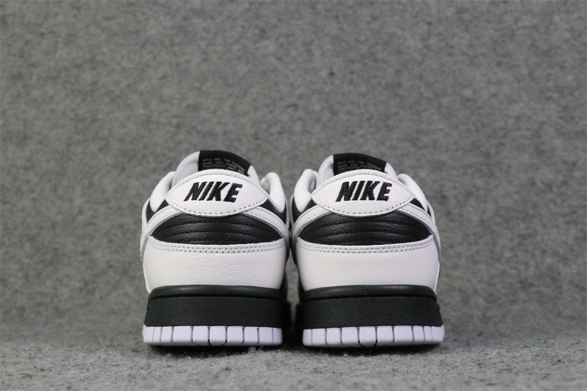 Dunk Low 'Reverse Panda'