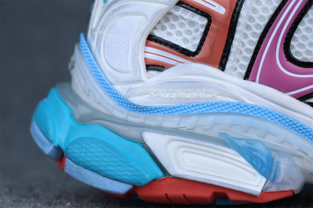 Runner Sneaker 'Worn-Out - White Multi-Color'
