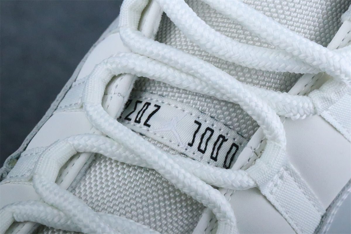 (EARLY LOOK) Wmns Air Jordan 11 Retro 'Grand Finale'