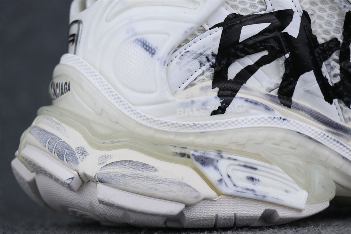 Wmns Runner Sneaker 'Graffiti - White Black'