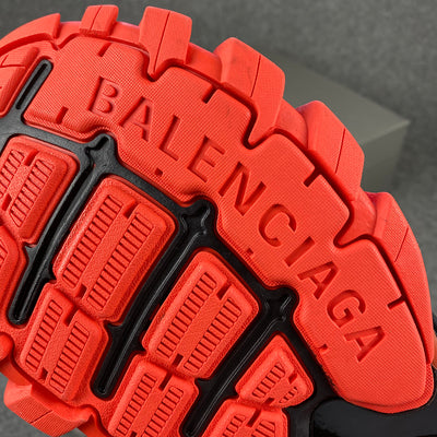Track.2 Trainer 'Black Red Grey'