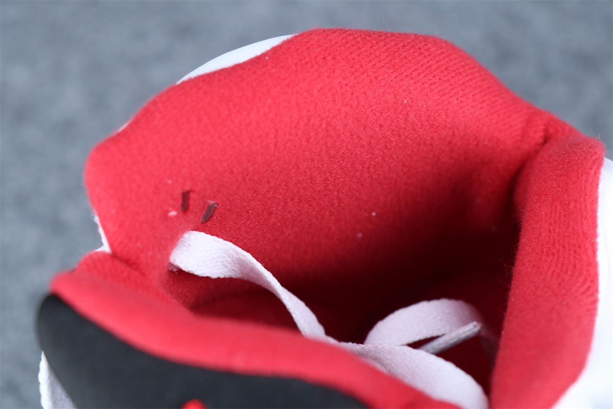 Air Jordan 5 Retro 'Fire Red' 2013