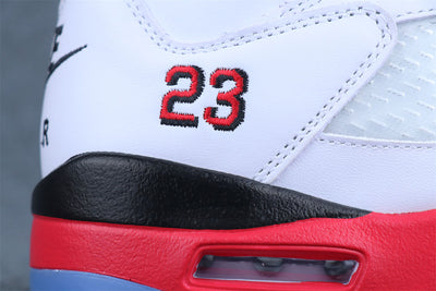 Air Jordan 5 Retro 'Fire Red' 2013