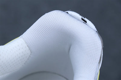 Runner Sneaker 'Worn-Out - White Yellow'