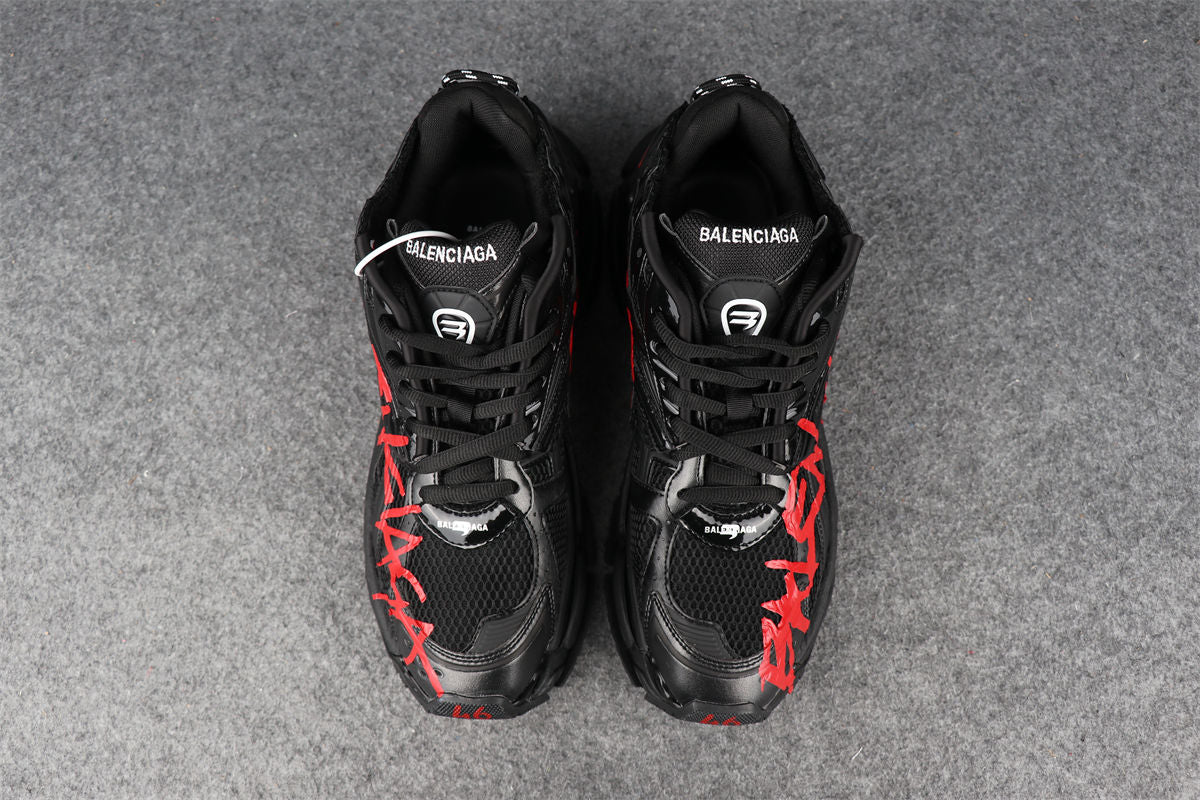 Runner Sneaker 'Graffiti - Black Red'