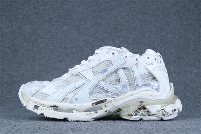 Kith x  Runner 'White'