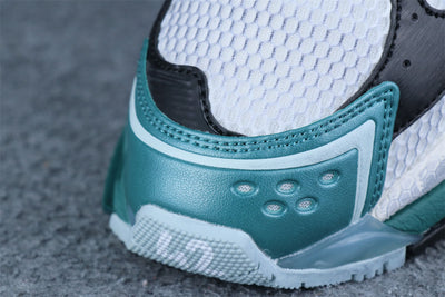 Wmns Runner Sneaker 'Worn-Out - White Green Blue'