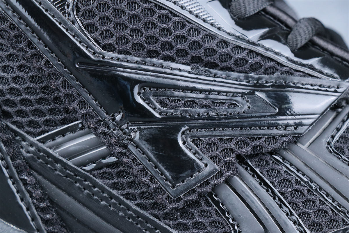 Wmns Runner Sneaker 'Black'