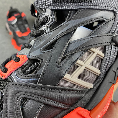 Track.2 Trainer 'Black Red Grey'