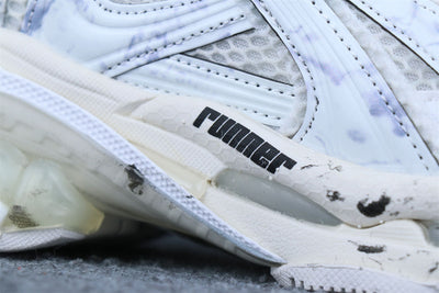 Kith x  Runner 'White'