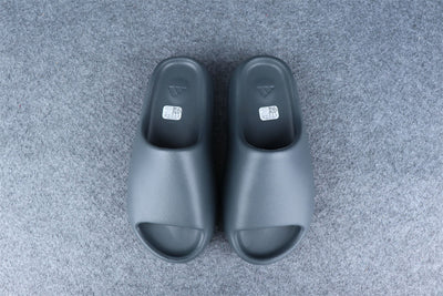 Yeezy Slides 'Slate Grey'
