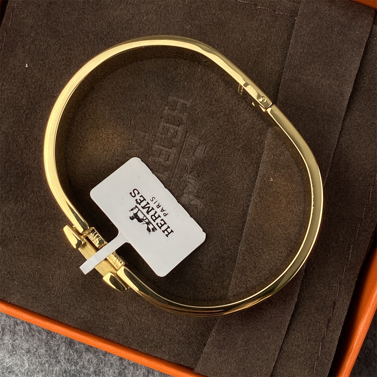 Classic Narrow Clic Clac H Bracelet 'Red Enamel & Gold-Tone'