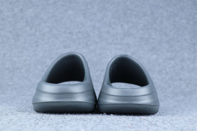 Yeezy Slides 'Slate Grey'
