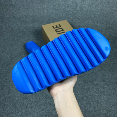 Yeezy Slides 'Enfora'