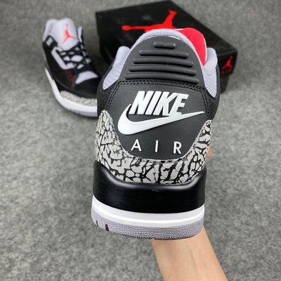 Air Jordan 3 Retro OG 'Black Cement' 2018